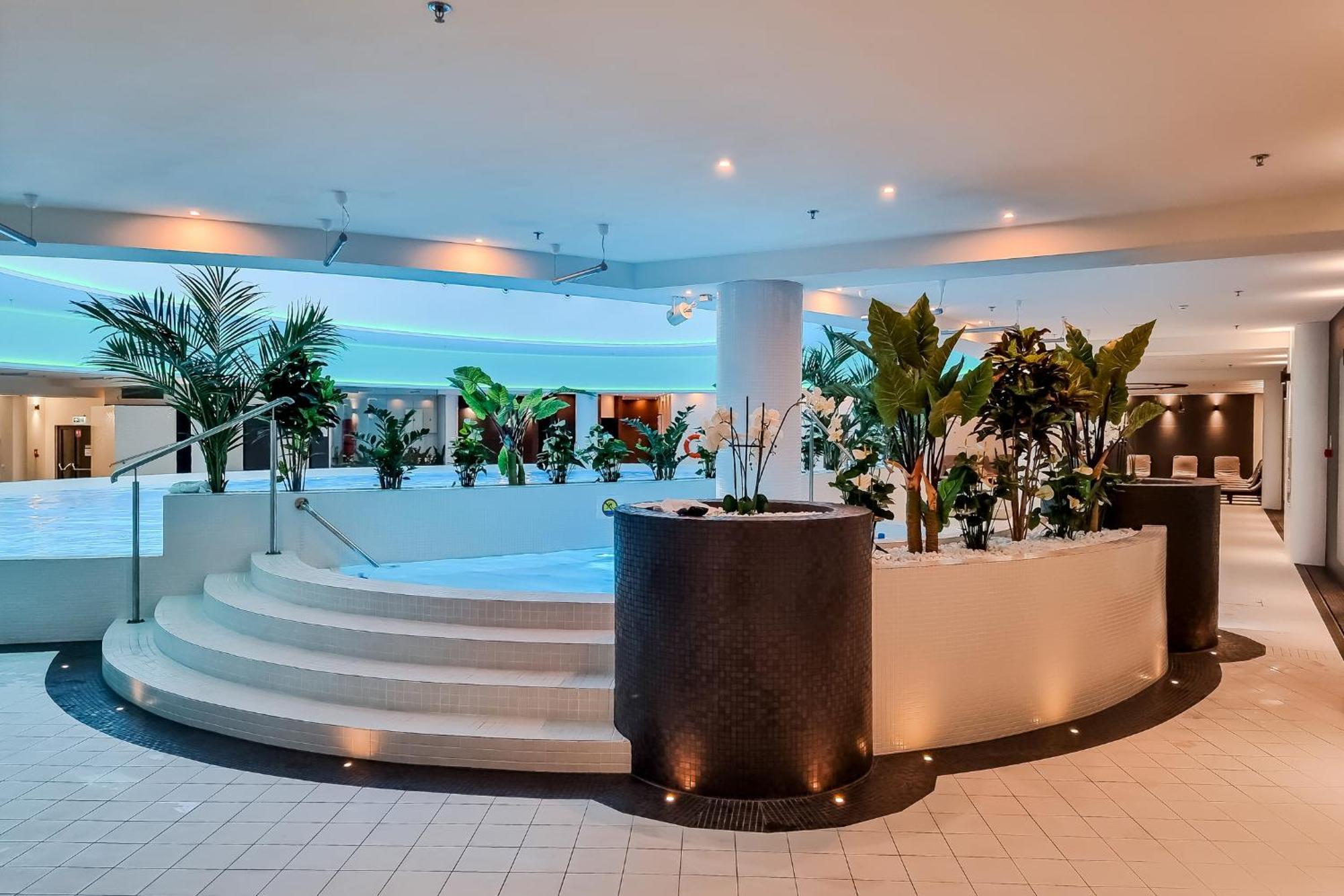 Hanza Tower Apartment No. 524 - Swimming Pool, Jacuzzi, Balcony Щецин Екстер'єр фото